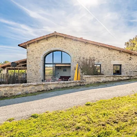 Le Bouton D'or 8min Puy Du Fou בית נופש